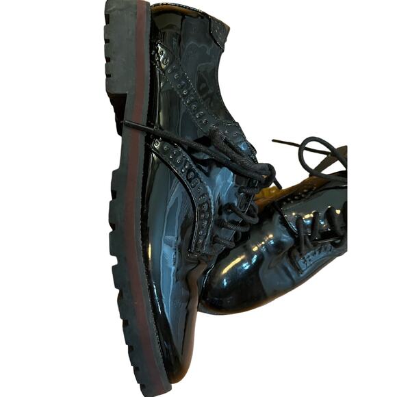 White Mountain black patent lug sole brogues 8 M Excellent Retro Boho Goth - Picture 5 of 5